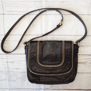 MK Michael Kors Naomi Gold Hardware Purse in Black